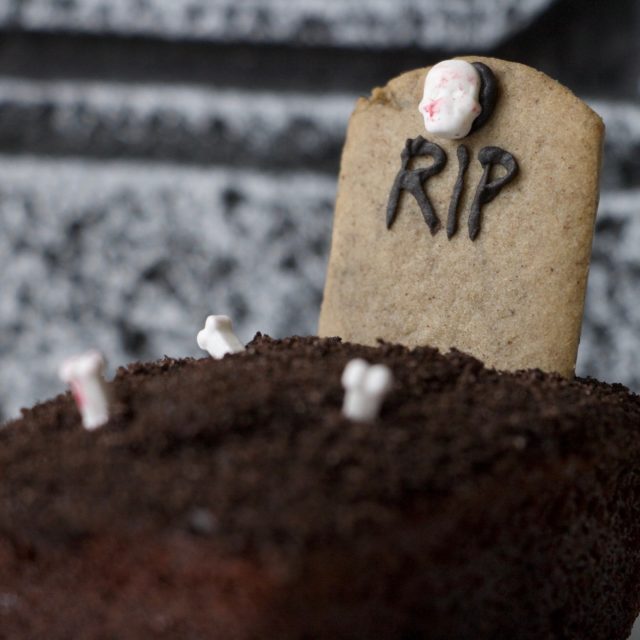 Zombiegrav - chokoladekage