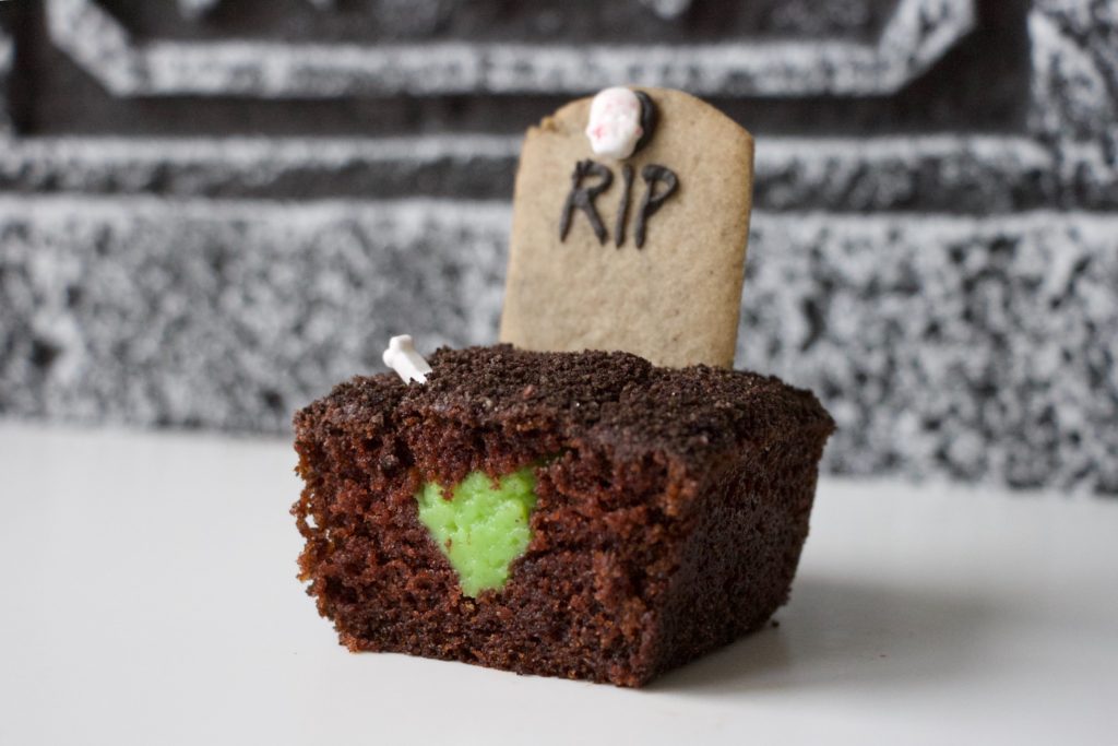 Zombiegrav - chokoladekage