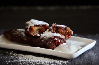 Æbleruller - en hurtig kage med få ingredienser fra Bagvrk.dk.