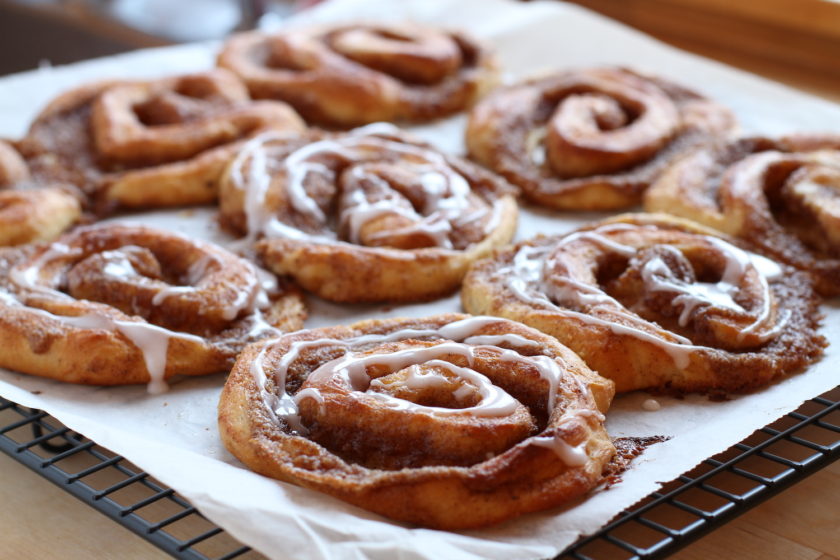 Kanelsnegle - Tangzhong - en blød kanelsnegl, hvor alt fyldet bliver indeni! Fra Bagvrk.dk.
