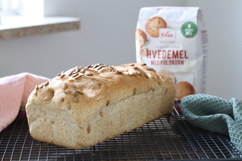 Græskarbrød og fuldkornshvedemel Bagvrk.dk