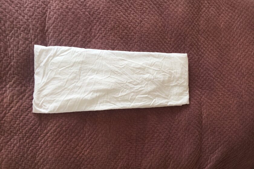 Sådan folder du et stræklagen perfekt, step 4