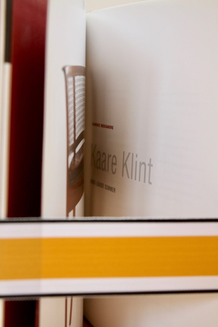 Kig ind i sofabord af gamle bøger Konmari - Bagvrk.dk