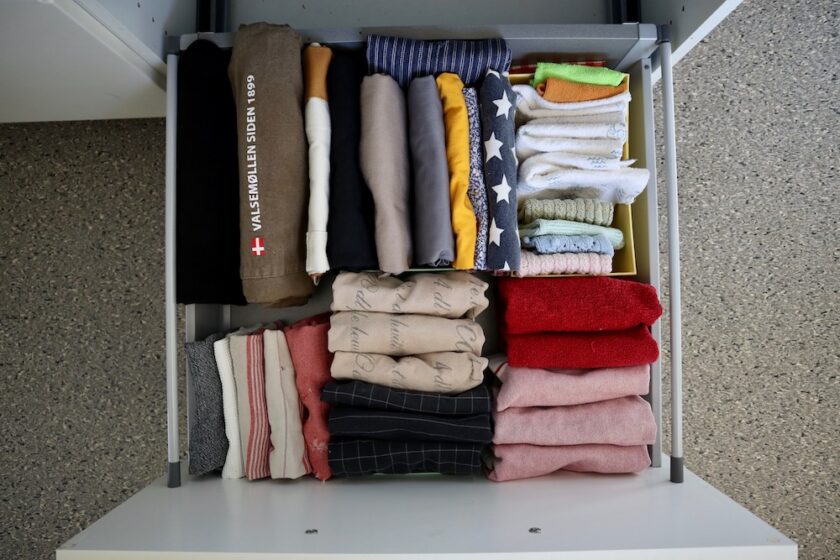 Skuffe med viskestykker Konmari Bagvrk.dk