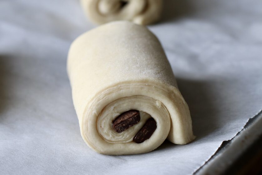 Chokoladecroissant før hævning Pain au chocolat Bagvrk.dk